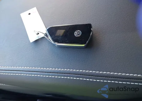 2025 Volkswagen Atlas Cross Sport 2.0T Sel R-Line Black z USA, uszkodzony, nr VIN 1V2AE2CA4SC229433